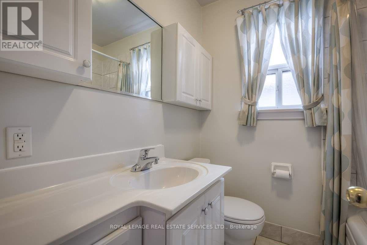 12 Coniston Road, Toronto, Ontario  M1L 2J7 - Photo 9 - E13617126