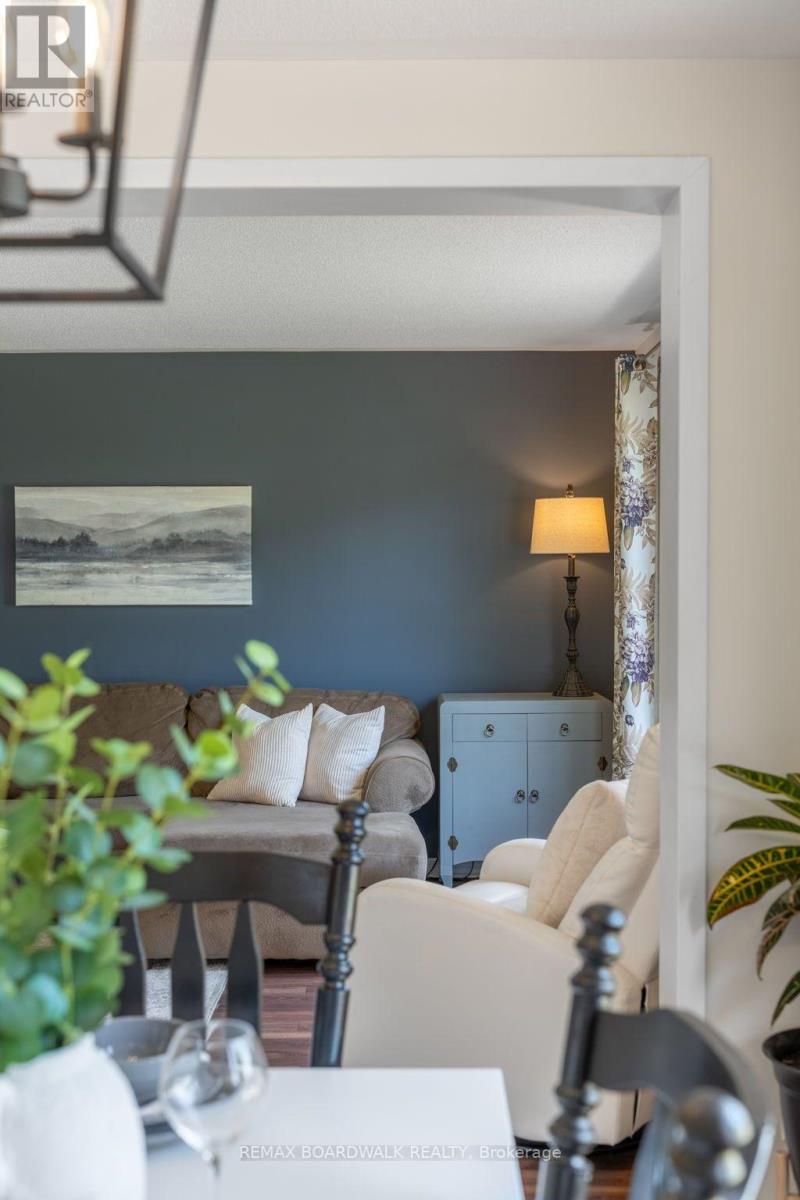 34 Binscarth Crescent, Ottawa, Ontario  K2L 1S1 - Photo 11 - X13617046