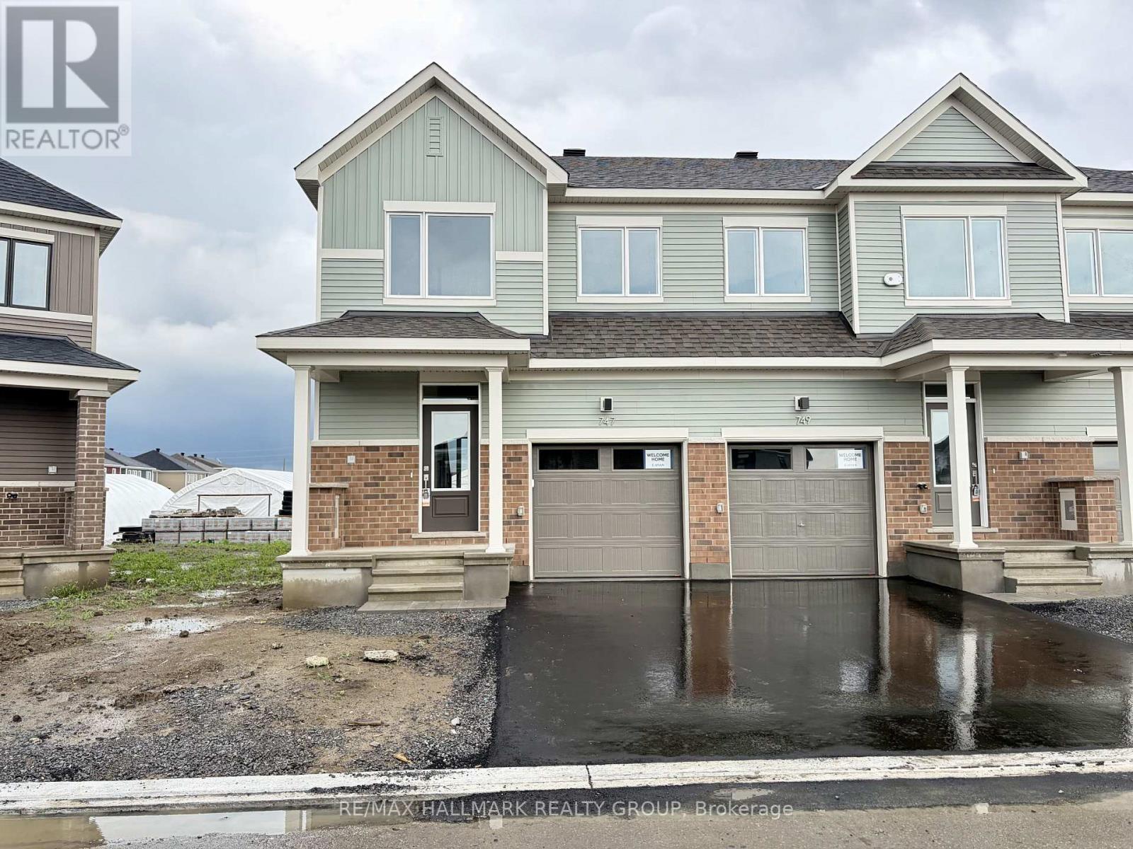 747 HAFLINGER ROW, ottawa, Ontario