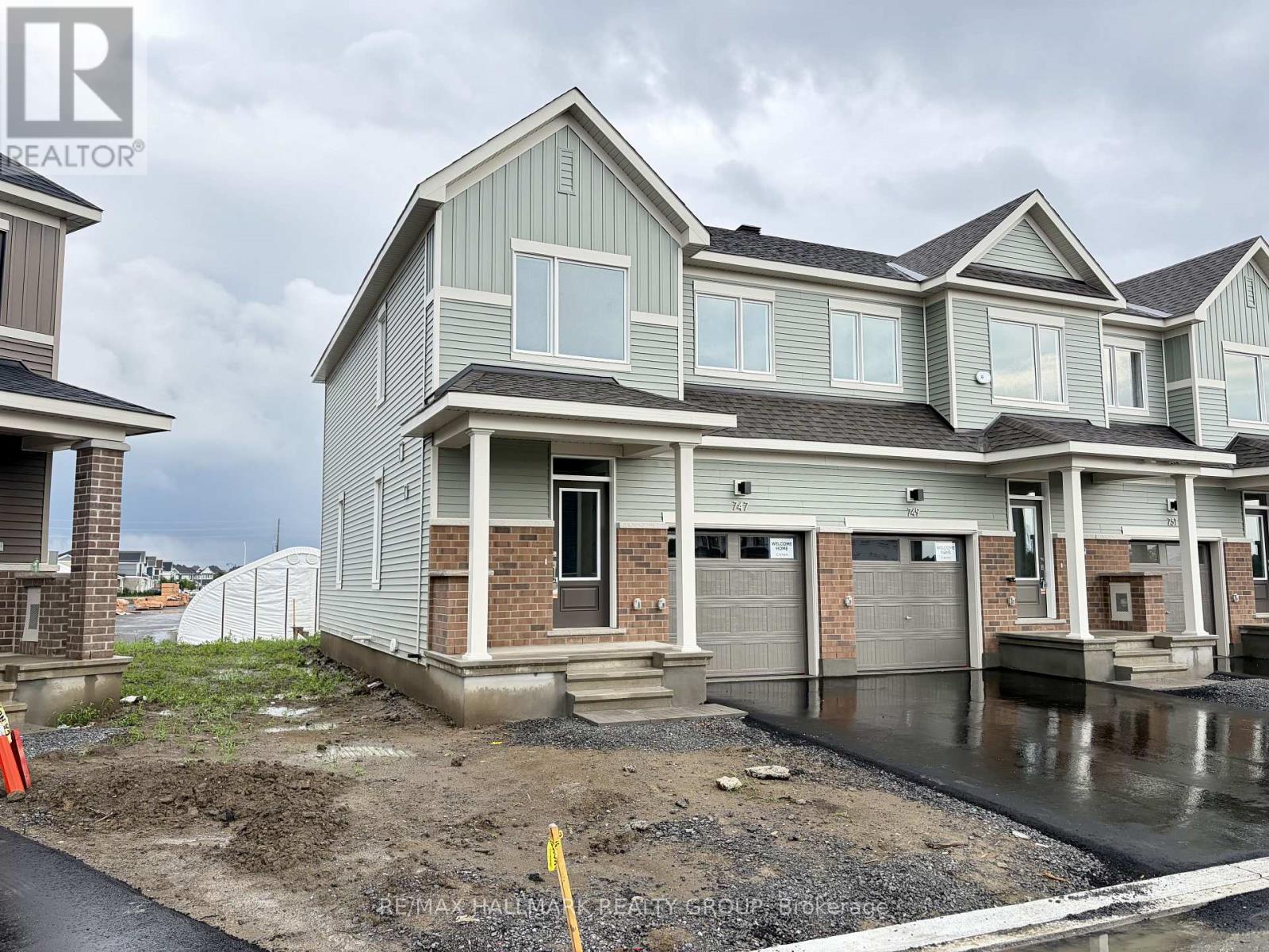 747 Haflinger Row, Ottawa, Ontario K0A 2Z0 - Photo 2 - X13617084