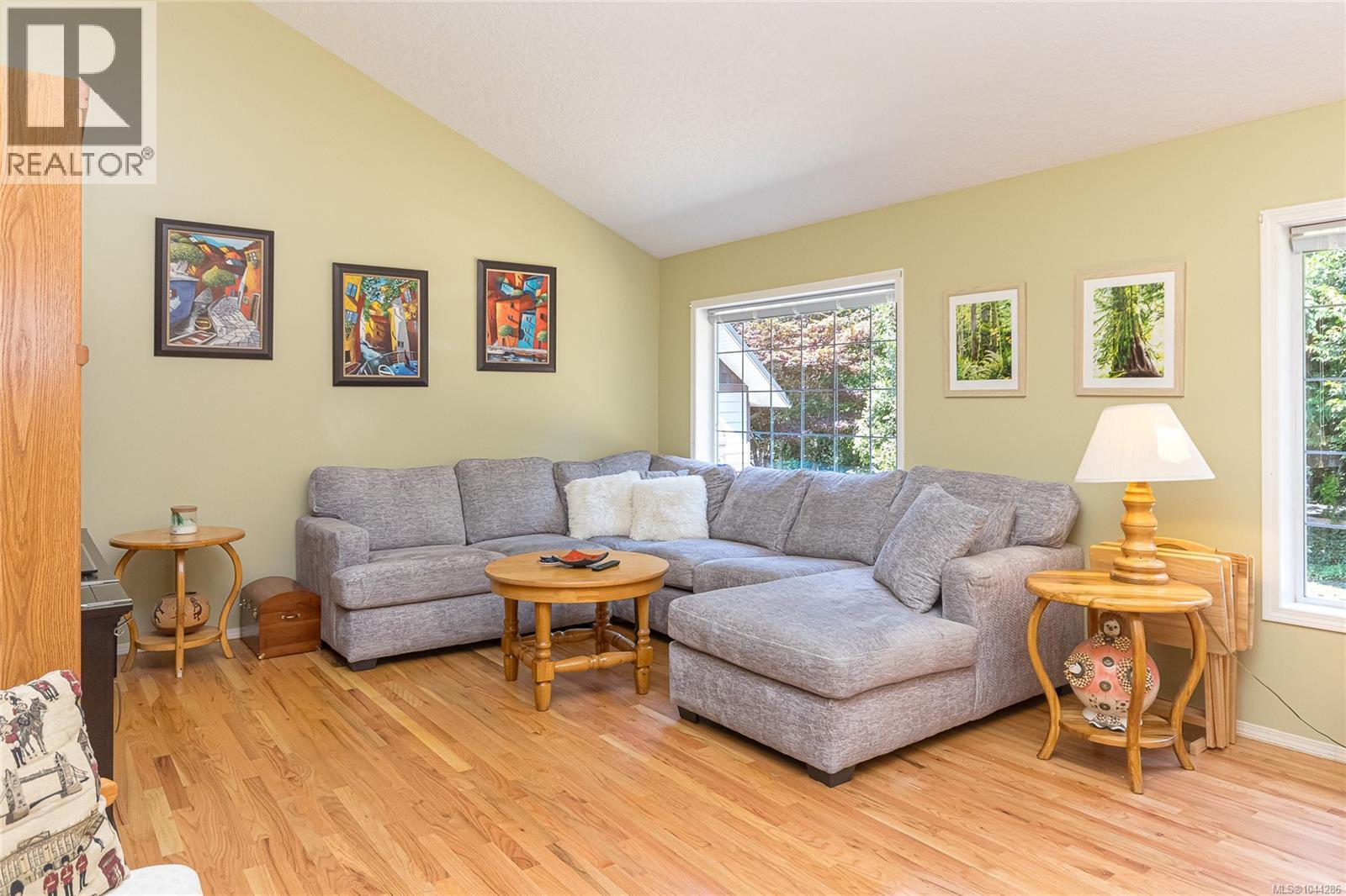 5435 Fowler Rd, Saanich, British Columbia  V8Y 1Y4 - Photo 11 - 1044286