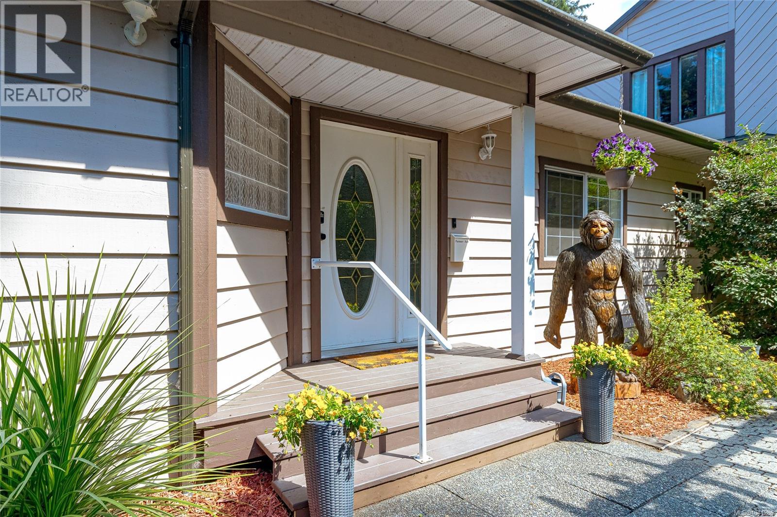 5435 Fowler Rd, Saanich, British Columbia  V8Y 1Y4 - Photo 7 - 1044286