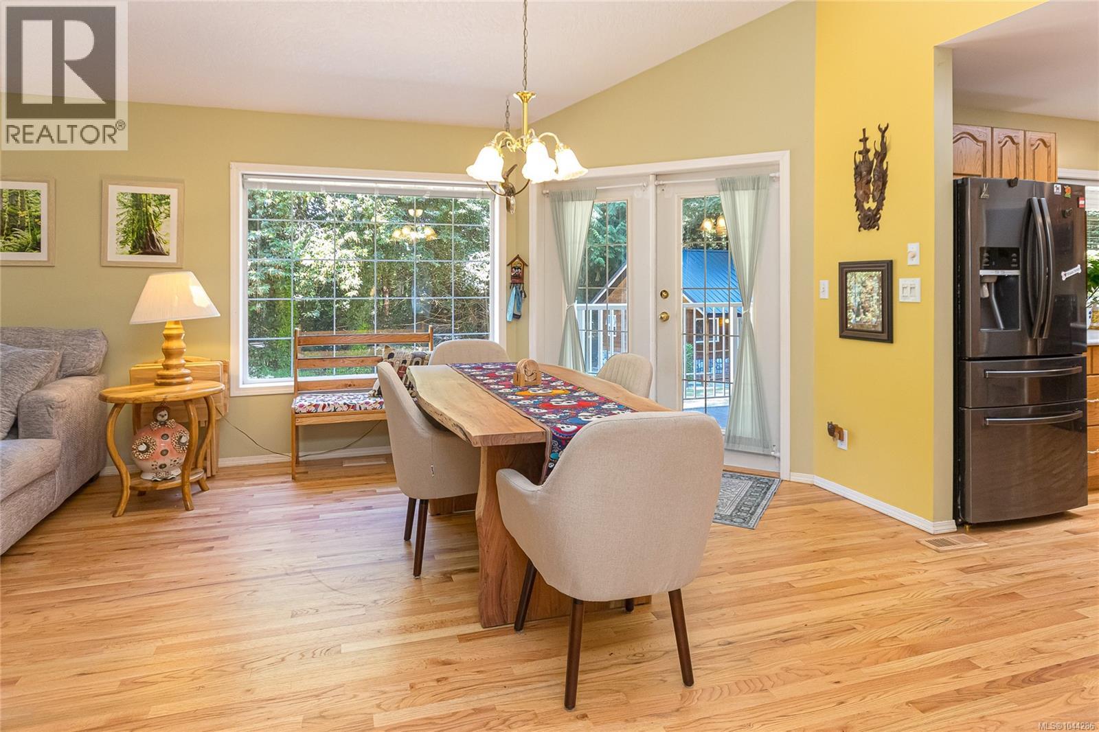5435 Fowler Rd, Saanich, British Columbia  V8Y 1Y4 - Photo 13 - 1044286