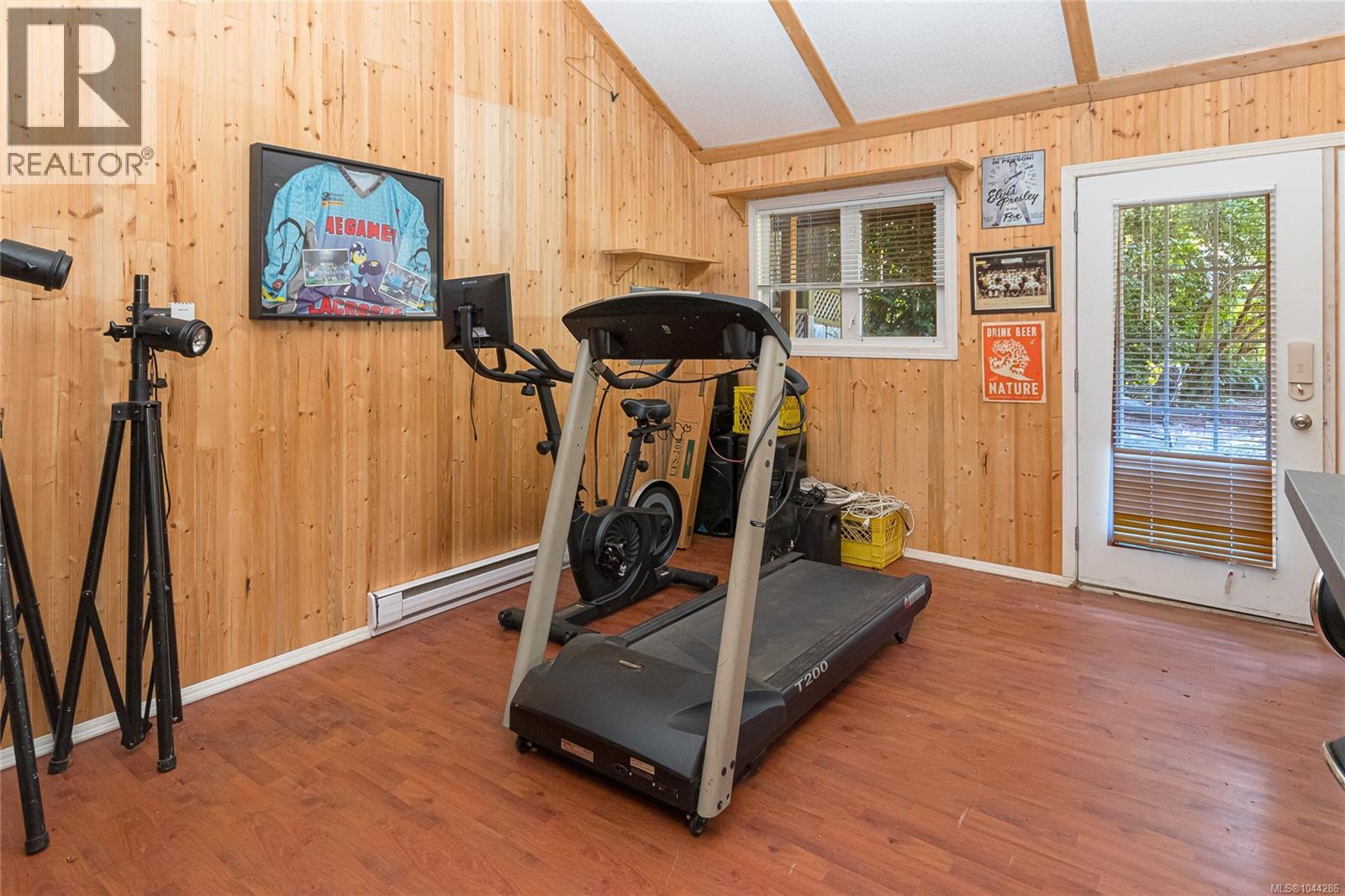 5435 Fowler Rd, Saanich, British Columbia  V8Y 1Y4 - Photo 72 - 1044286