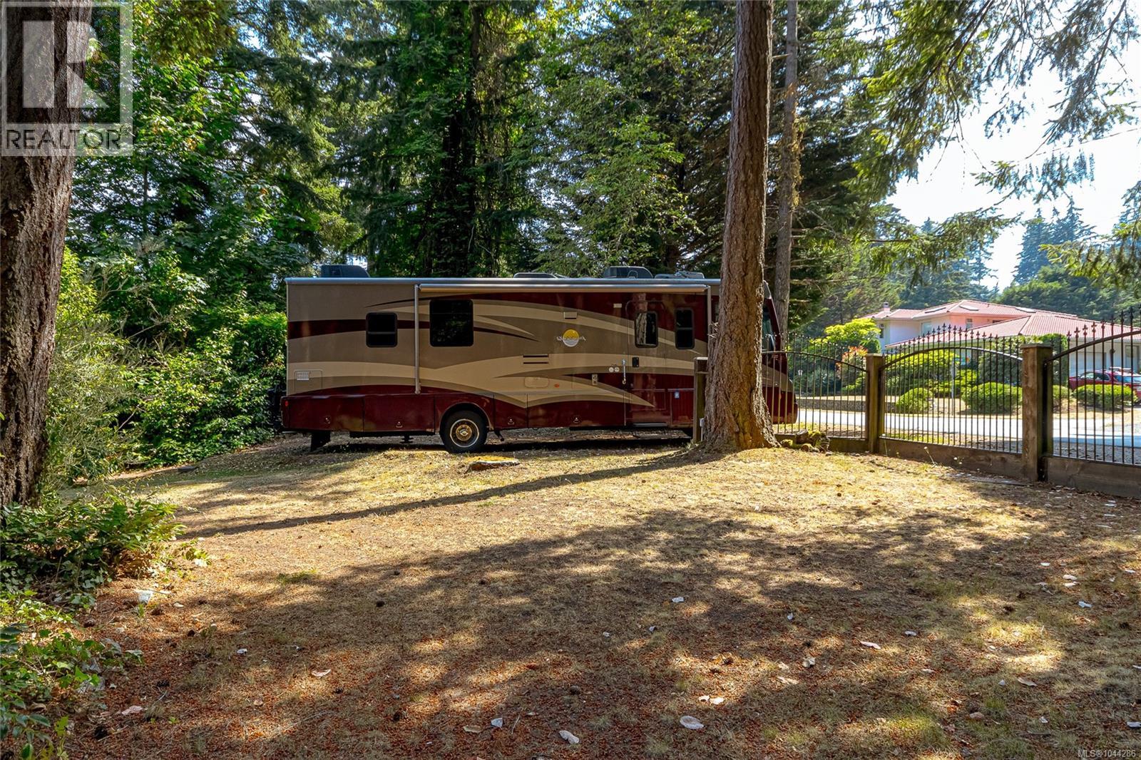 5435 Fowler Rd, Saanich, British Columbia  V8Y 1Y4 - Photo 80 - 1044286