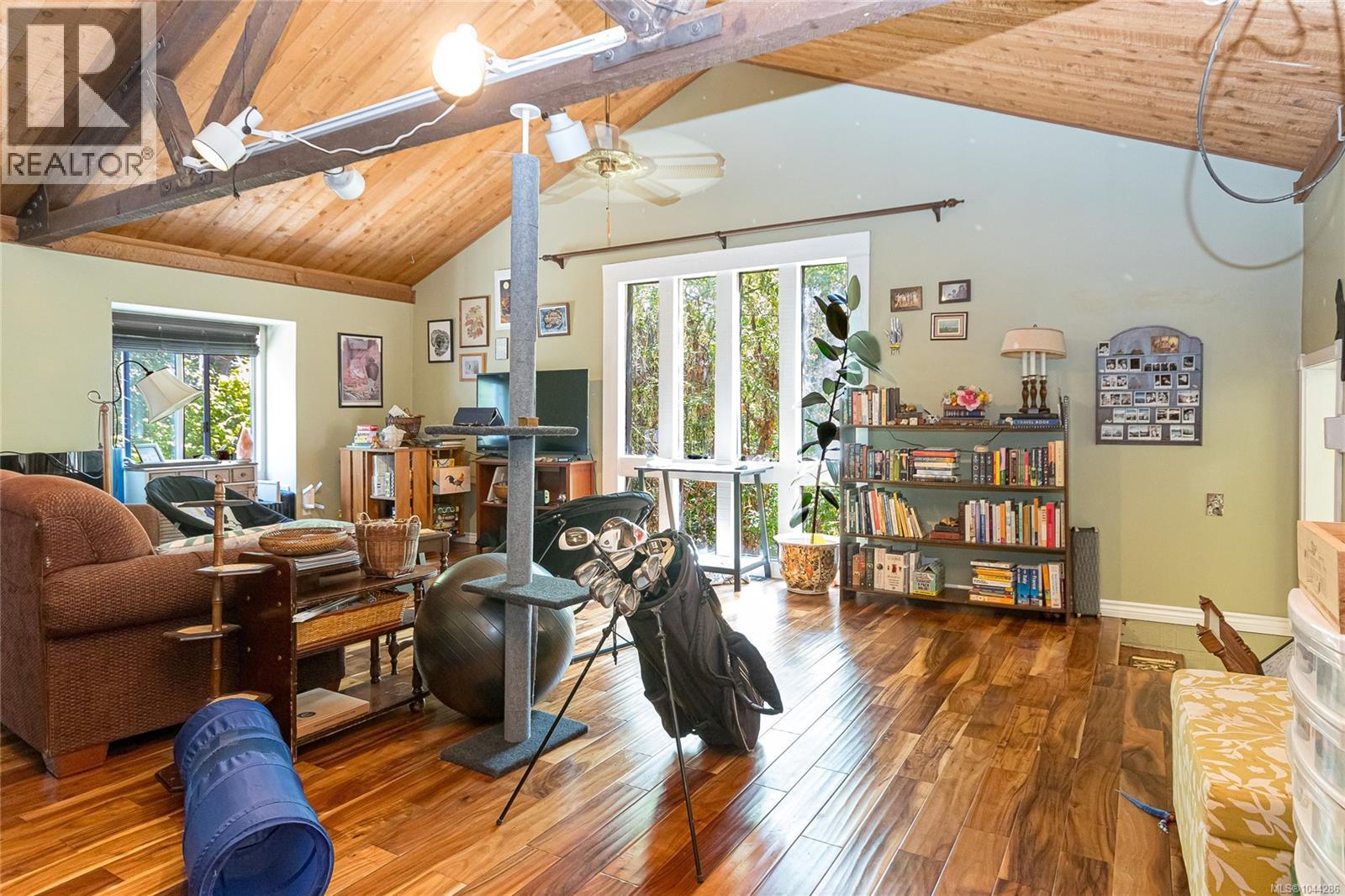 5435 Fowler Rd, Saanich, British Columbia  V8Y 1Y4 - Photo 49 - 1044286