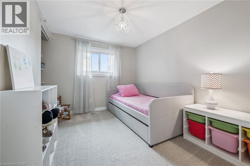 2 Newbury Drive, Kitchener, Ontario  N2N 2W7 - Photo 14 - 40851227