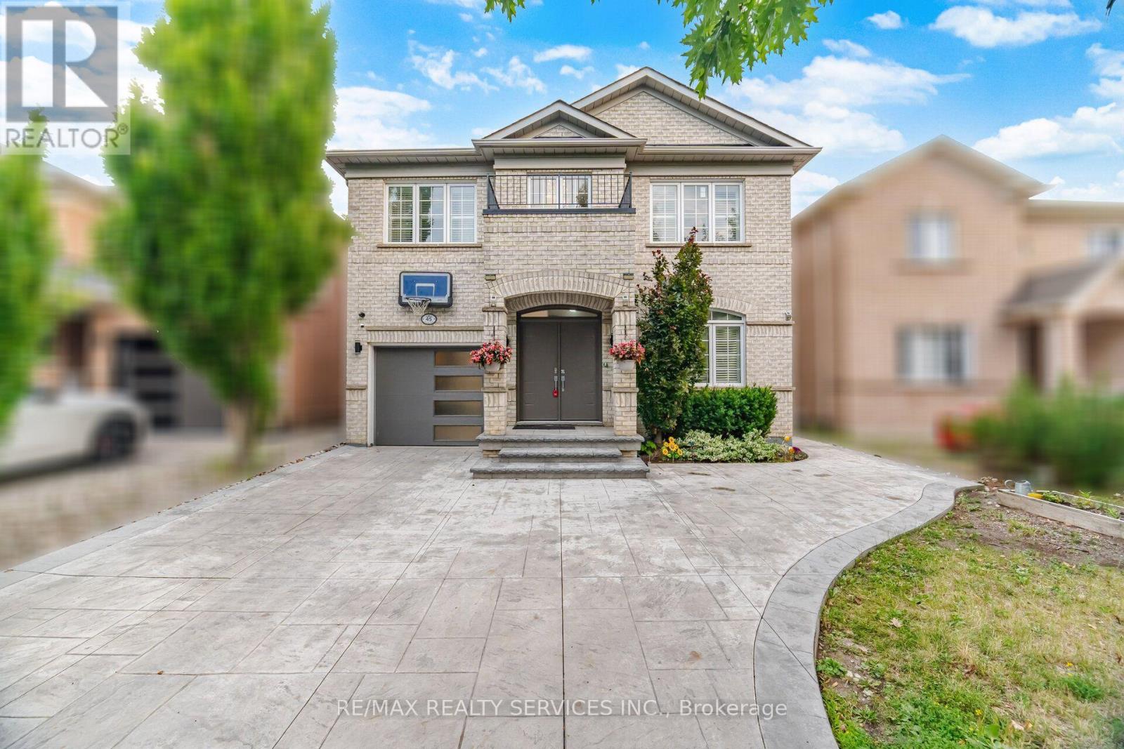 45 Skylark Drive, Vaughan, Ontario  L4H 2C3 - Photo 2 - N13617164
