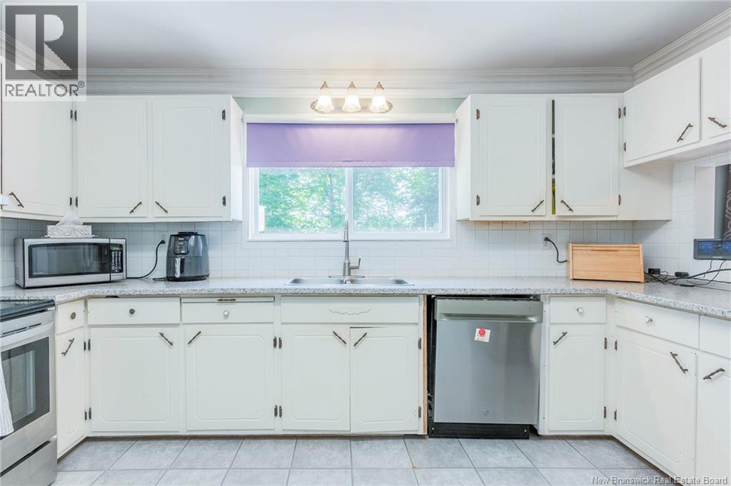 4 Dofred Road, Rothesay, New Brunswick E2S 1A6 - Photo 4 - NB144962