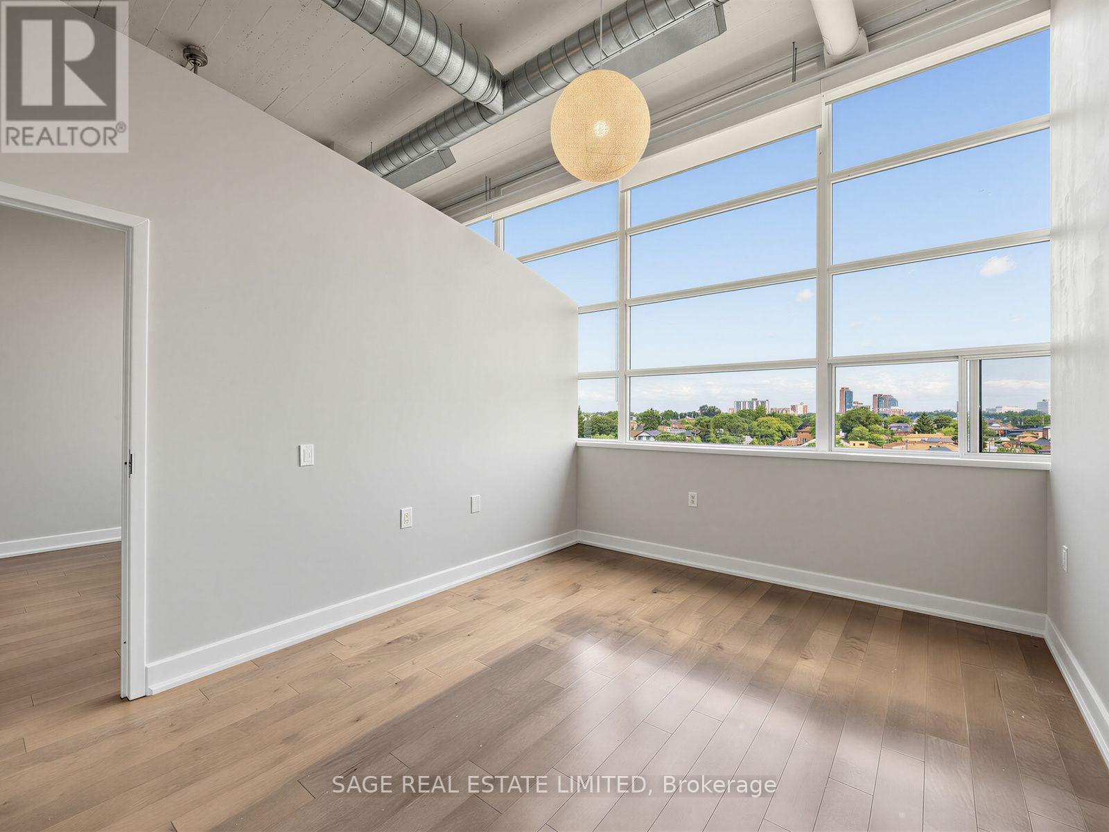 424 - 1001 Roselawn Avenue, Toronto, Ontario  M6B 4M4 - Photo 20 - W13617094