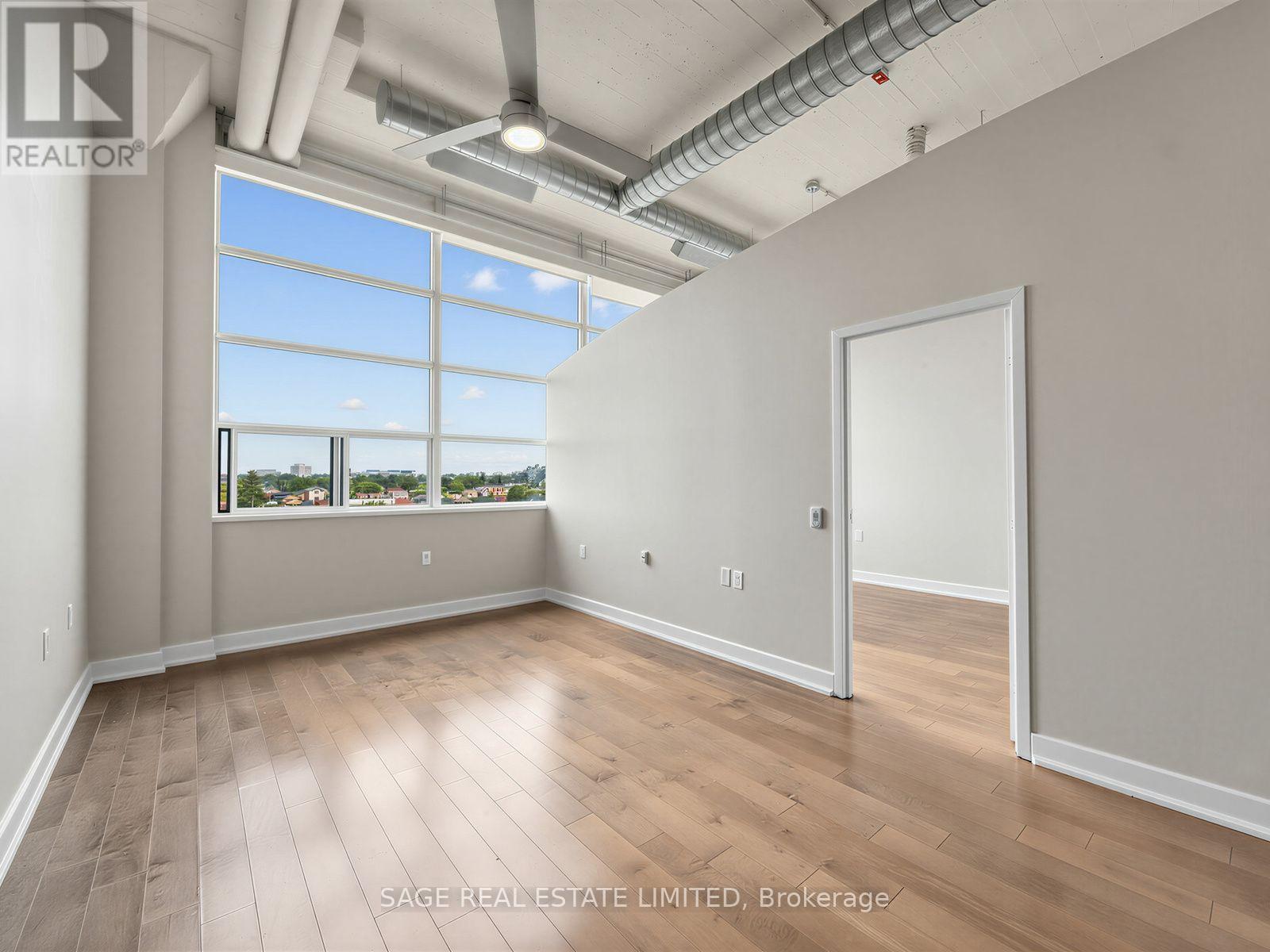 424 - 1001 Roselawn Avenue, Toronto, Ontario  M6B 4M4 - Photo 6 - W13617094
