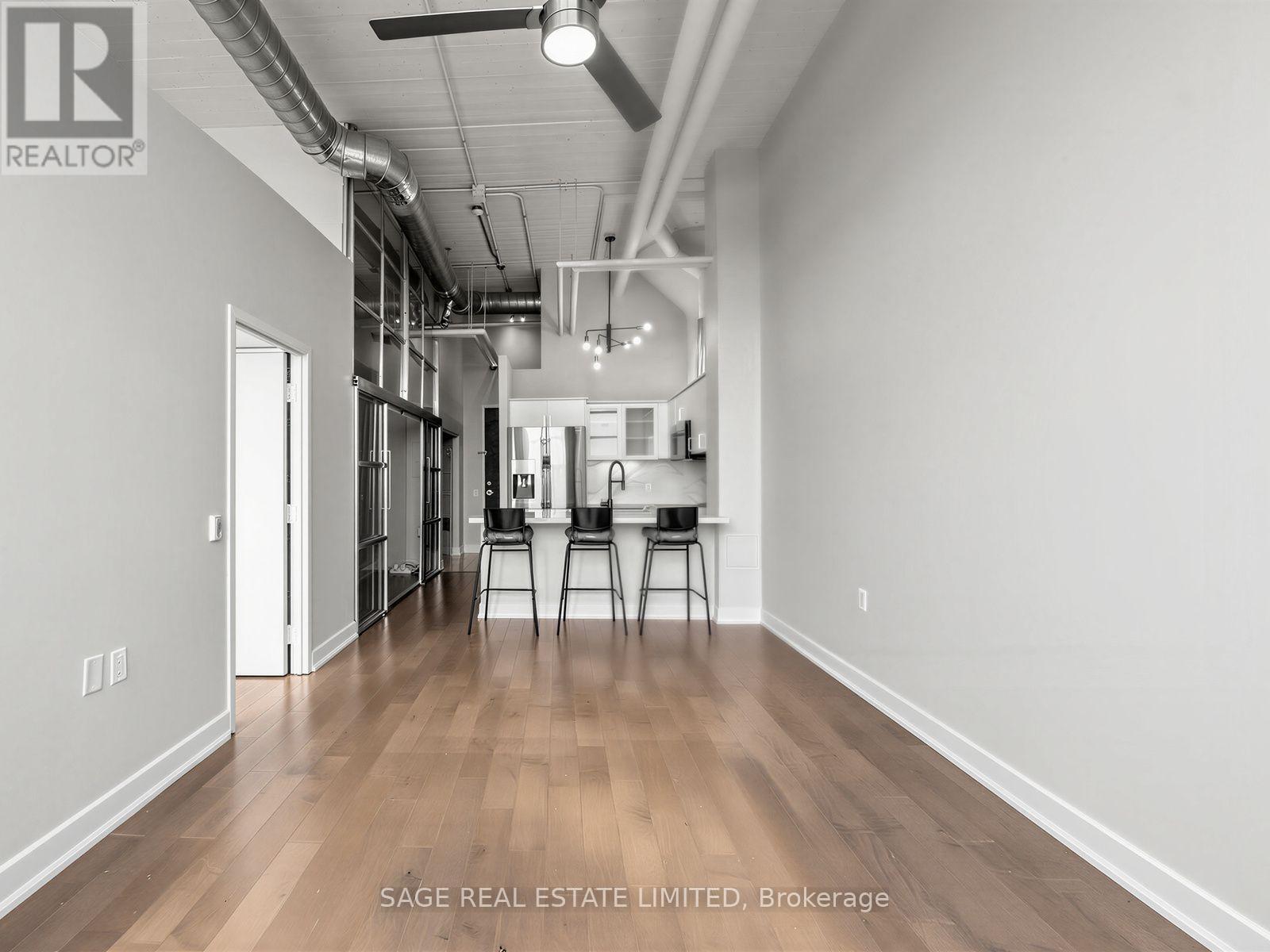 424 - 1001 Roselawn Avenue, Toronto, Ontario  M6B 4M4 - Photo 8 - W13617094