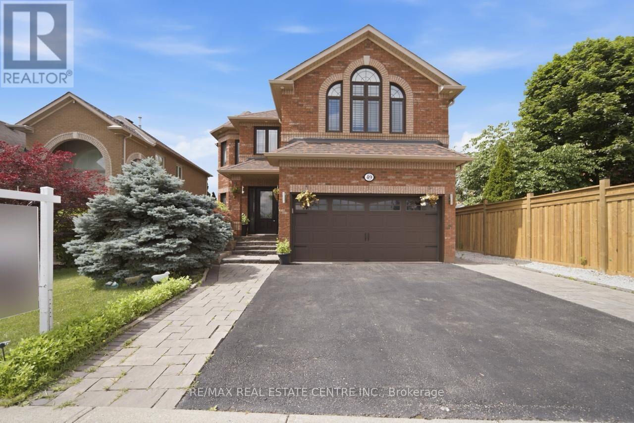 49 Miller Drive, Halton Hills, Ontario  L7G 5P7 - Photo 2 - W13617102