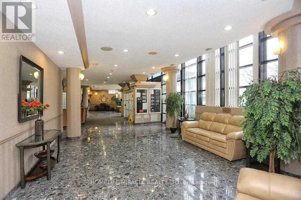 2217 - 35 Trailwood Drive, Mississauga, Ontario  L4Z 3L6 - Photo 4 - W13617122