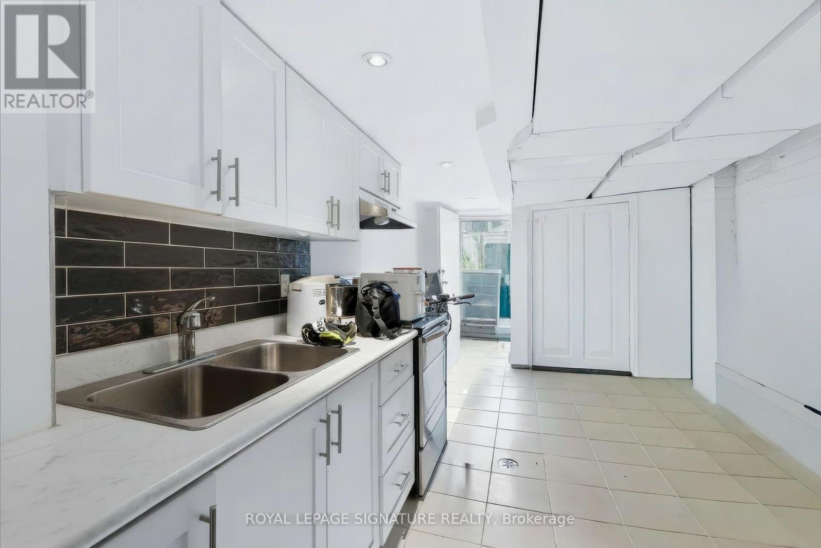 37 Strathcona Avenue, Toronto, Ontario  M4K 1K6 - Photo 31 - E13616872