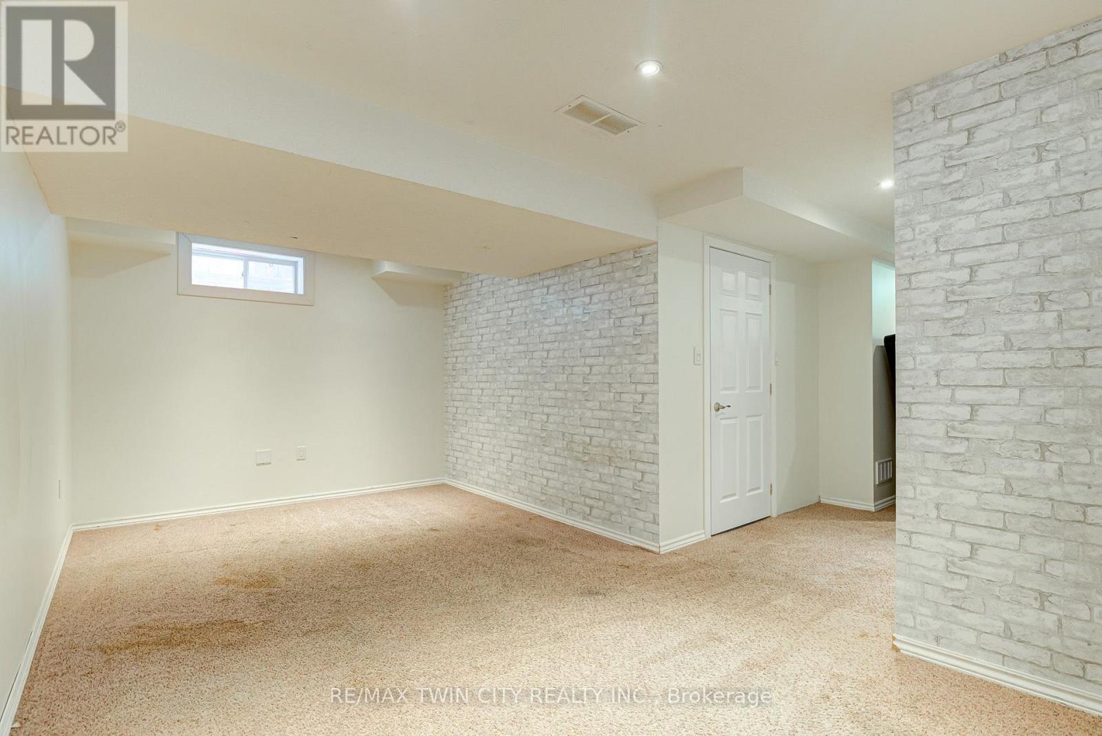 799 Commonwealth Crescent, Kitchener, Ontario  N2E 4K8 - Photo 25 - X13617054