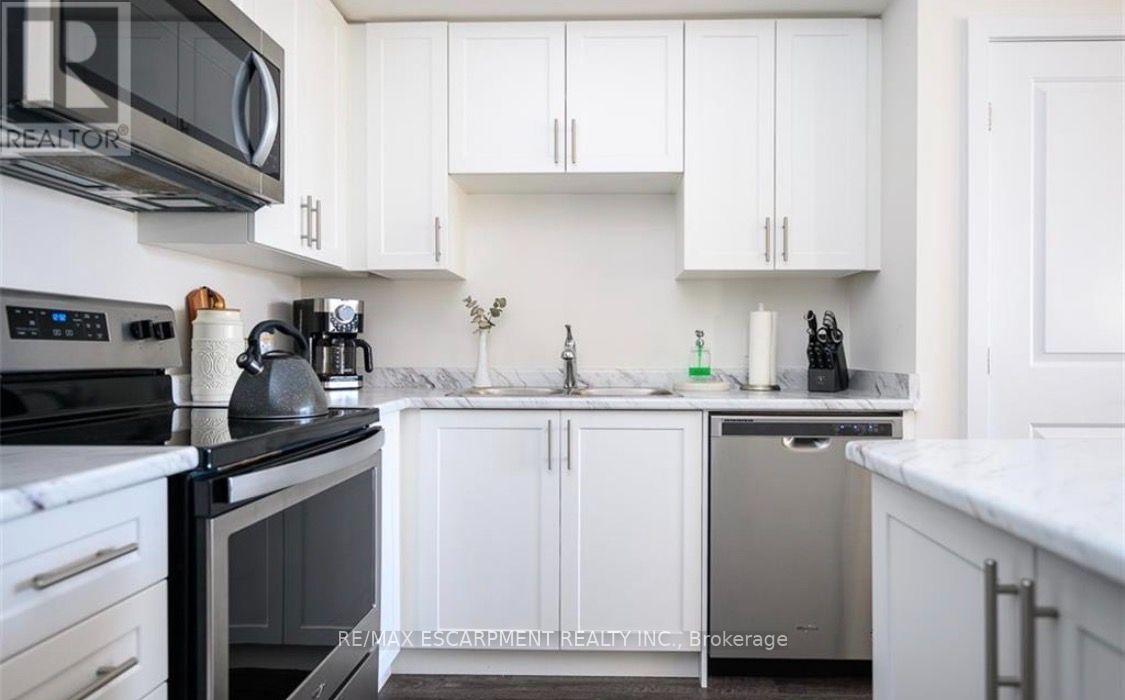 14 - 261 Skinner Road, Hamilton, Ontario  L8B 1W6 - Photo 4 - X13617110