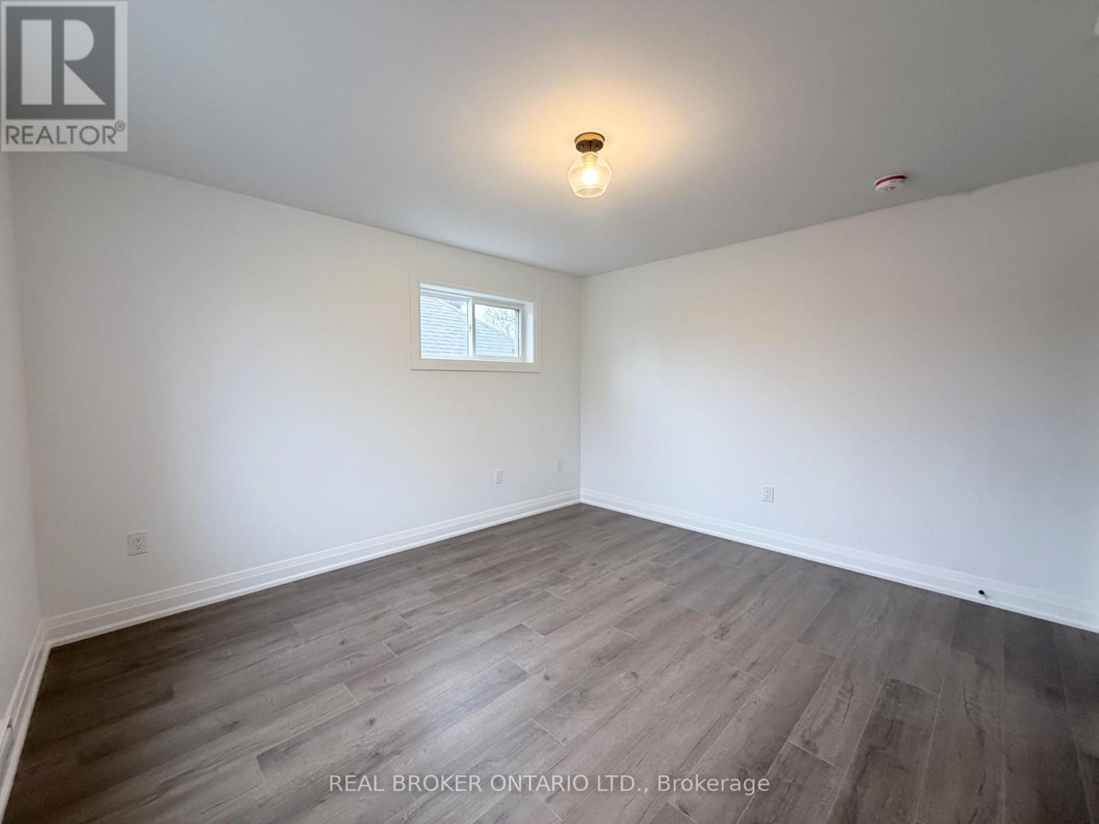Upper - 184 Ottawa Street S, Hamilton, Ontario  L8K 2E6 - Photo 16 - X13617142