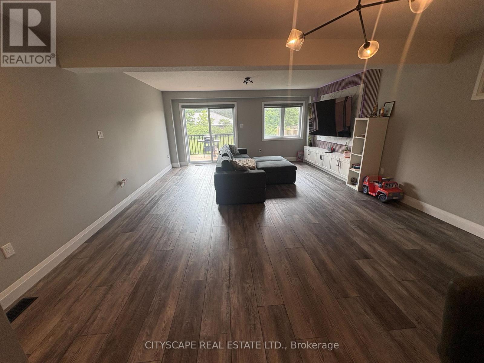 117 Stephenson Way, Minto, Ontario  N0G 2P0 - Photo 9 - X13617182