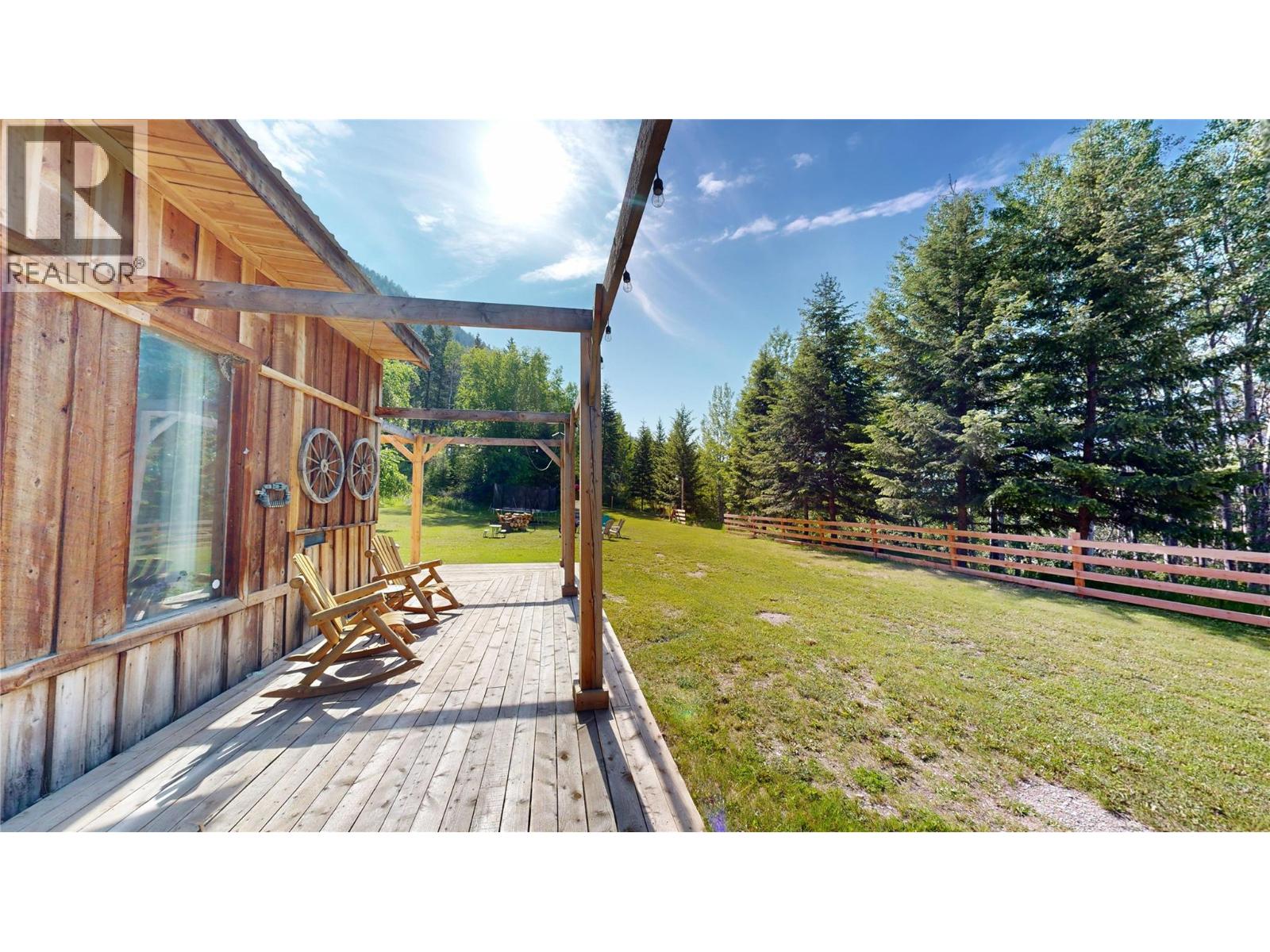 5055 95 Highway, Castledale, British Columbia  V0A 1J0 - Photo 21 - 10389588