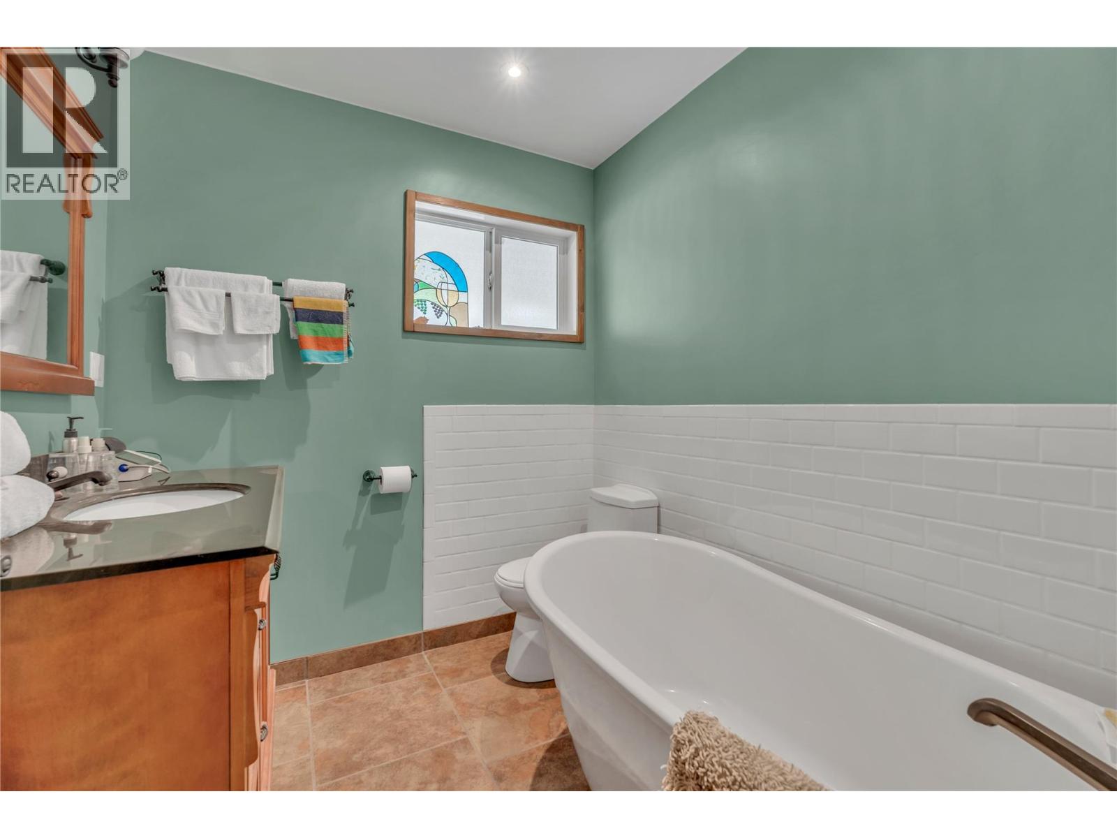 2795 Liddicoat Road, Keremeos, British Columbia  V0X 1N4 - Photo 34 - 10391278