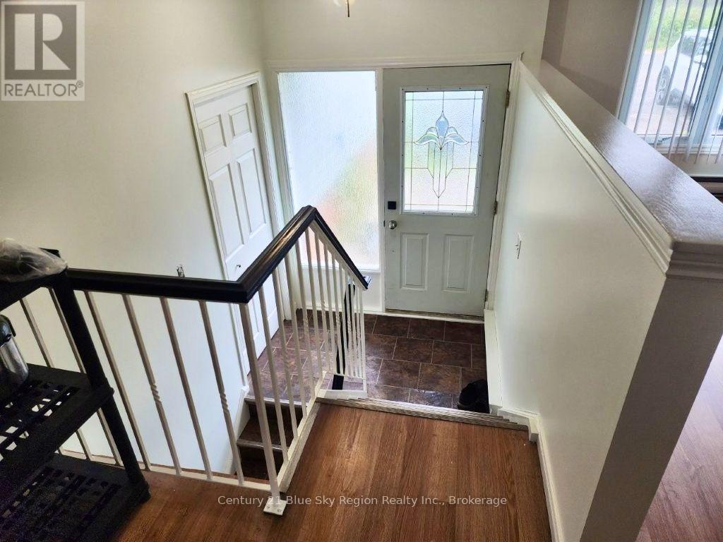 677 Tackaberry Drive, North Bay, Ontario  P1B 8R1 - Photo 11 - X13475650