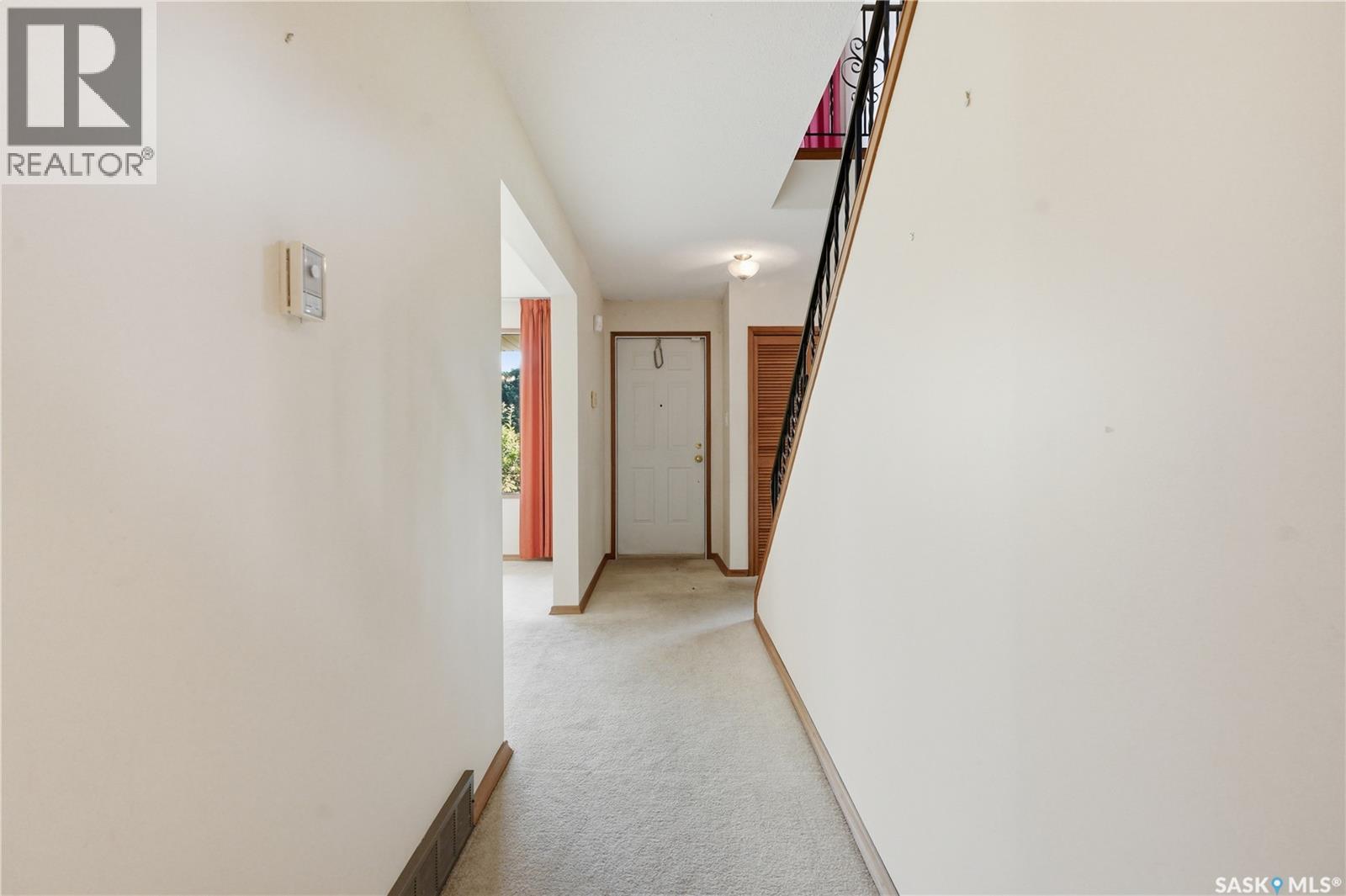 78 Harvard Crescent, Saskatoon, Saskatchewan  S7H 3R1 - Photo 3 - SK043867