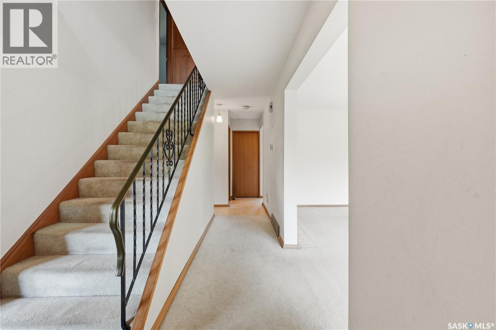 78 Harvard Crescent, Saskatoon, Saskatchewan  S7H 3R1 - Photo 4 - SK043867