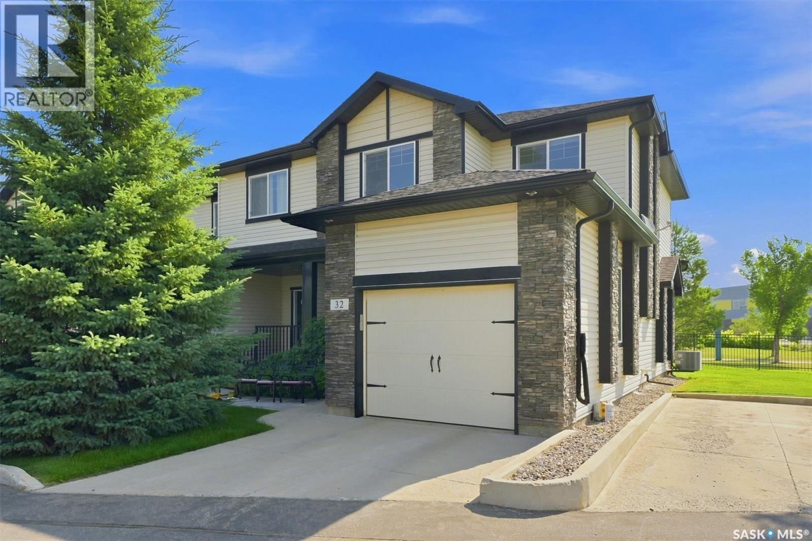 32 215 Hampton Green, Saskatoon, Saskatchewan  S7R 0G7 - Photo 2 - SK043830