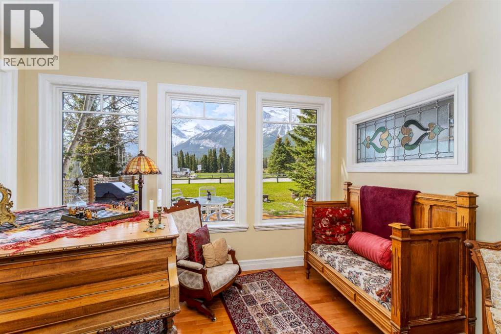 533 1st Street, Canmore, Alberta  T1W 3B8 - Photo 10 - A2312770