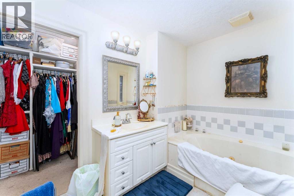 533 1st Street, Canmore, Alberta  T1W 3B8 - Photo 31 - A2312770