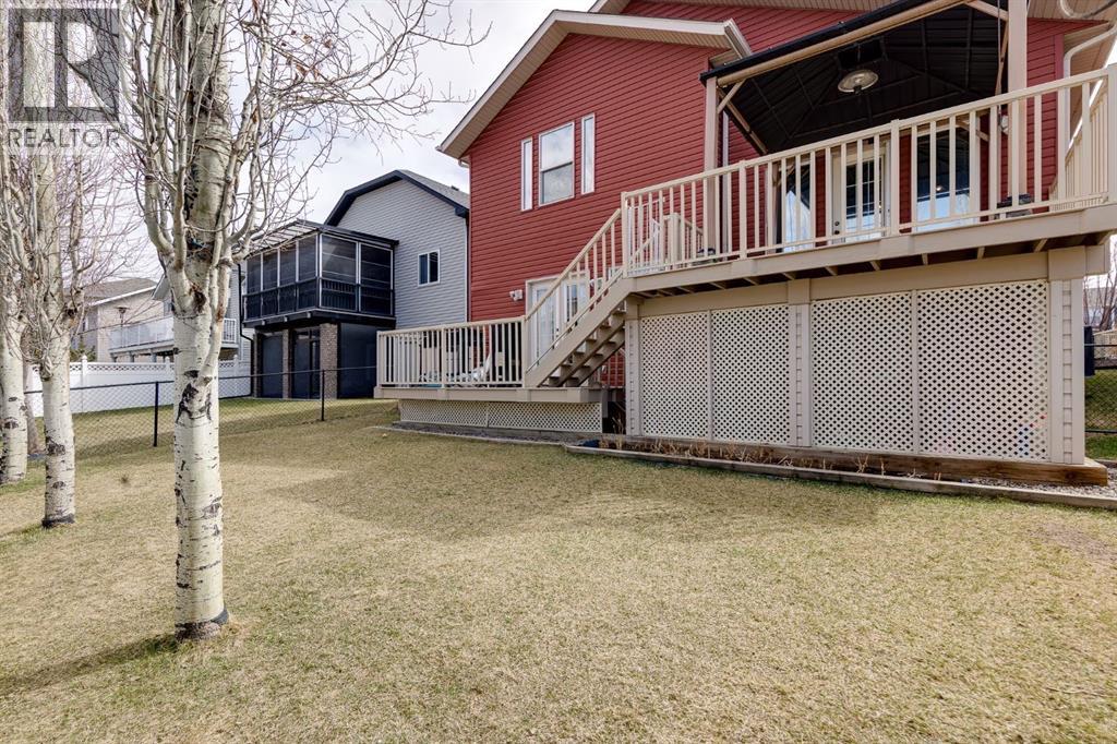 45 Thornfield Close Se, Airdrie, Alberta  T4A 2K7 - Photo 34 - A2326023