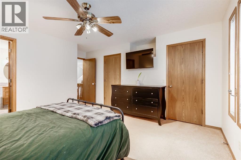 45 Thornfield Close Se, Airdrie, Alberta  T4A 2K7 - Photo 14 - A2326023