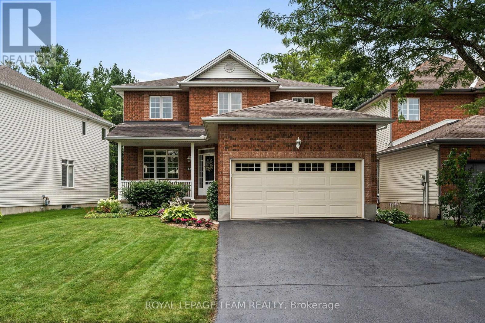 13 KENO WAY, ottawa, Ontario