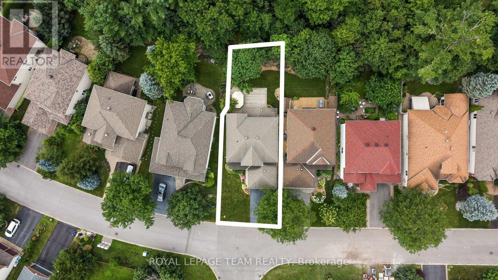 13 Keno Way, Ottawa, Ontario K2T 1H4 - Photo 2 - X13617244