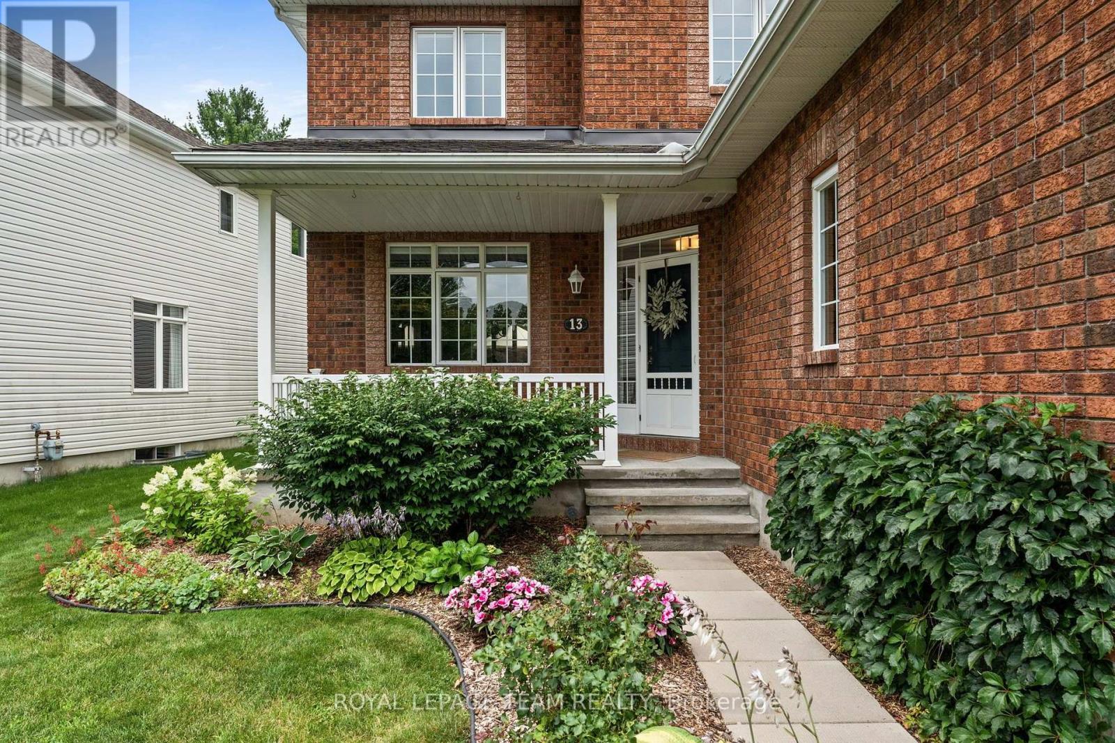 13 Keno Way, Ottawa, Ontario K2T 1H4 - Photo 7 - X13617244