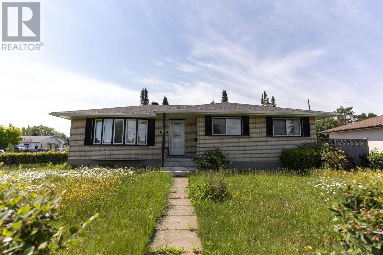 400 Victoria Ave W, Thunder Bay, Ontario  P7C 1G7 - Photo 34 - TB2602168