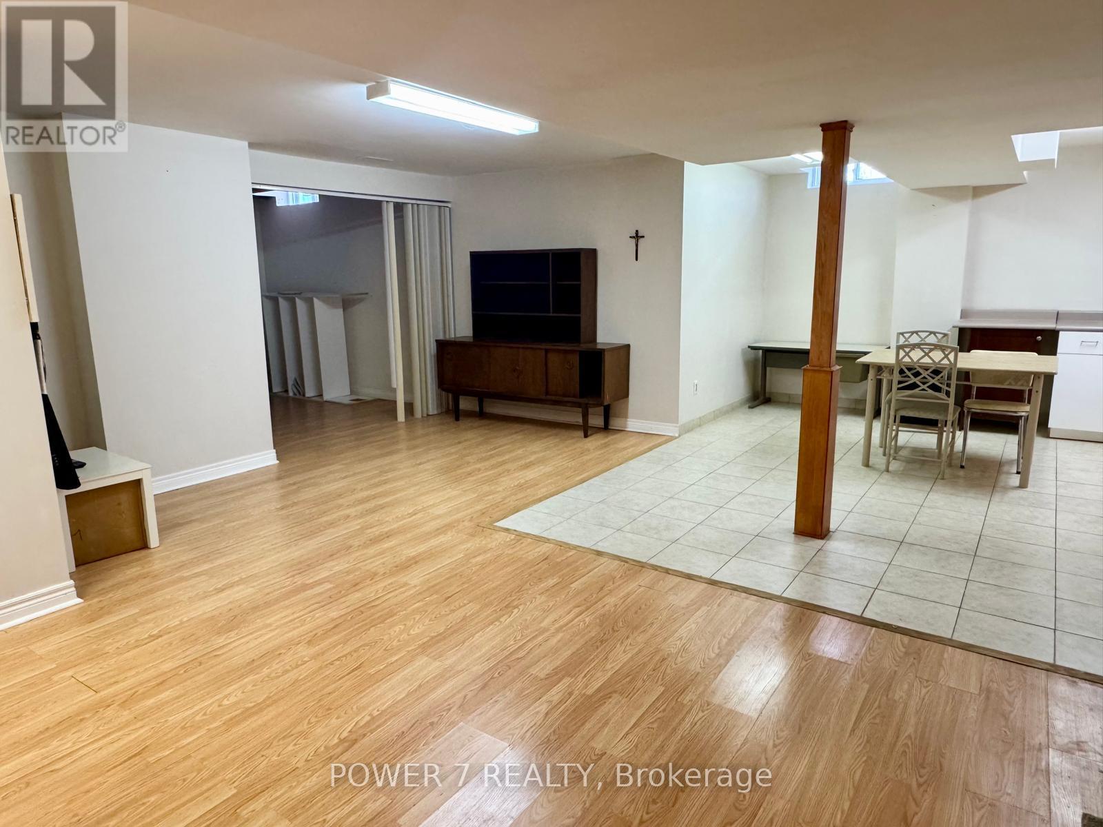 28 Cliveden Place, Markham (Berczy), Ontario  L6C 2S4 - Photo 32 - N13563056
