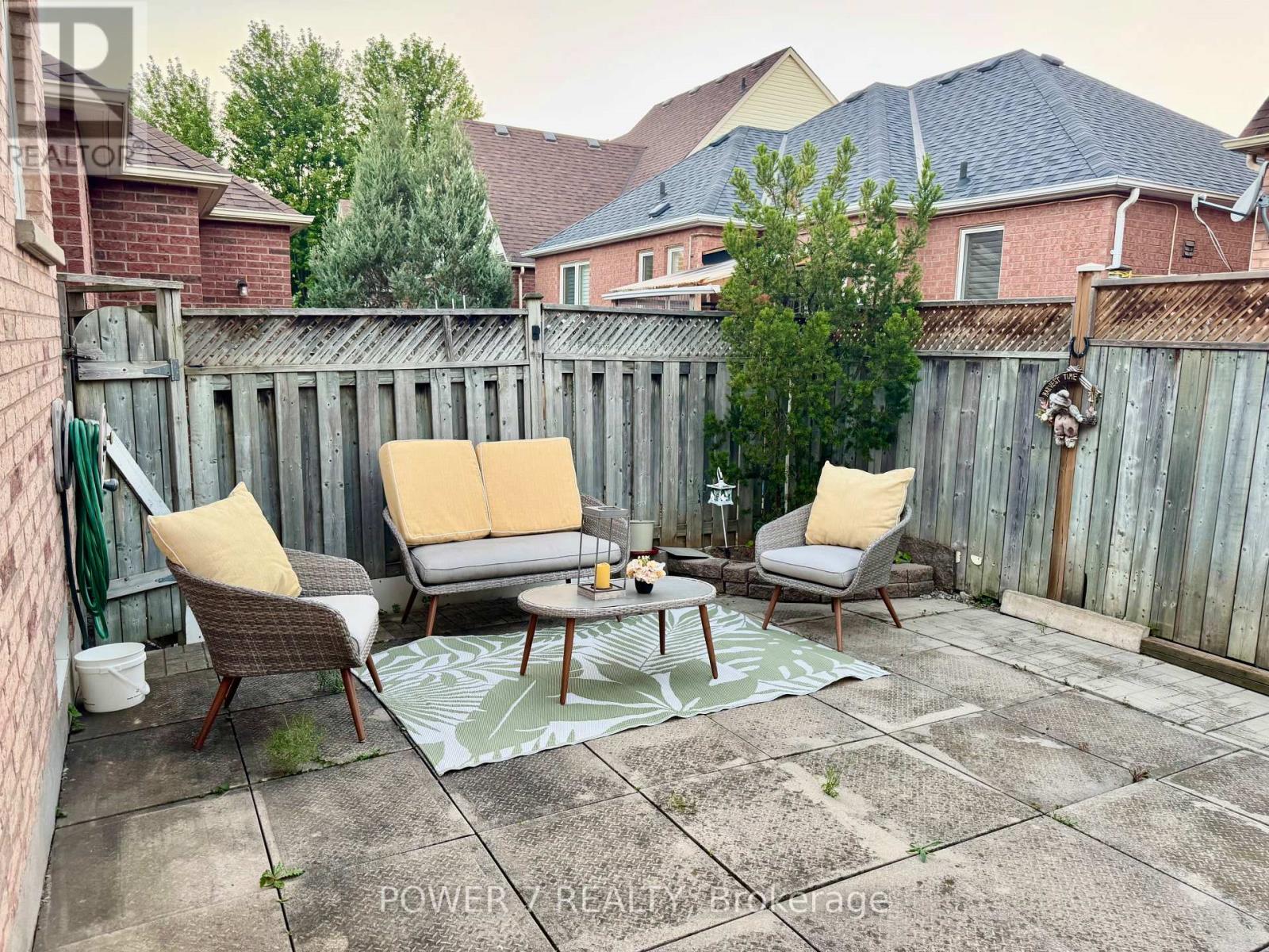 28 Cliveden Place, Markham (Berczy), Ontario  L6C 2S4 - Photo 39 - N13563056