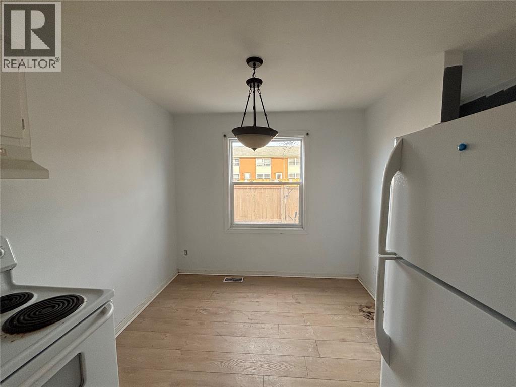 834 Exmouth Street Unit# 22, Sarnia, Ontario  N7T 5R2 - Photo 3 - 26018333