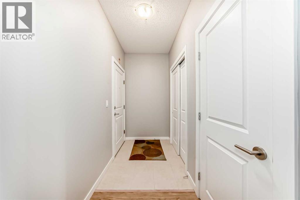 107, 100 Cranfield Common Se, Calgary, Alberta  T3M 1S1 - Photo 4 - A2325868