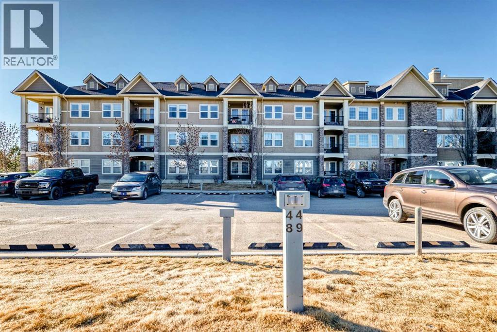 107, 100 Cranfield Common Se, Calgary, Alberta  T3M 1S1 - Photo 2 - A2325868
