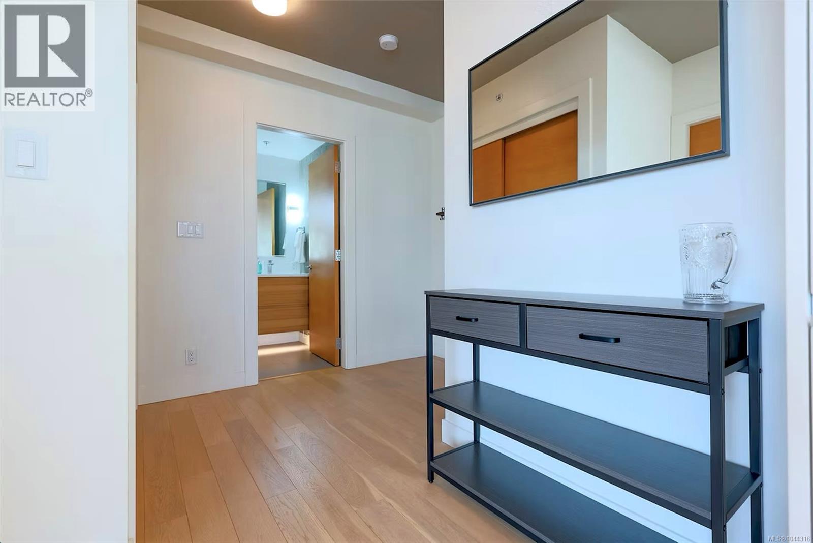 804 989 Johnson St, Victoria, British Columbia V8V 0E3 - Photo 16 - 1044316