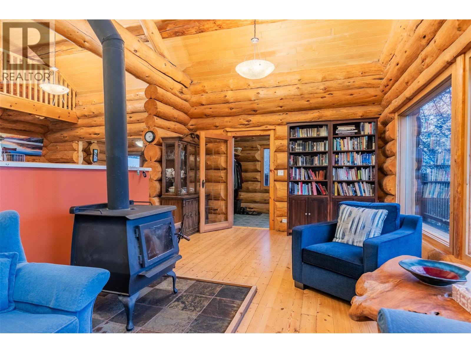 2266 Fifth Avenue, Rossland, British Columbia  V0G 1Y0 - Photo 13 - 10395675