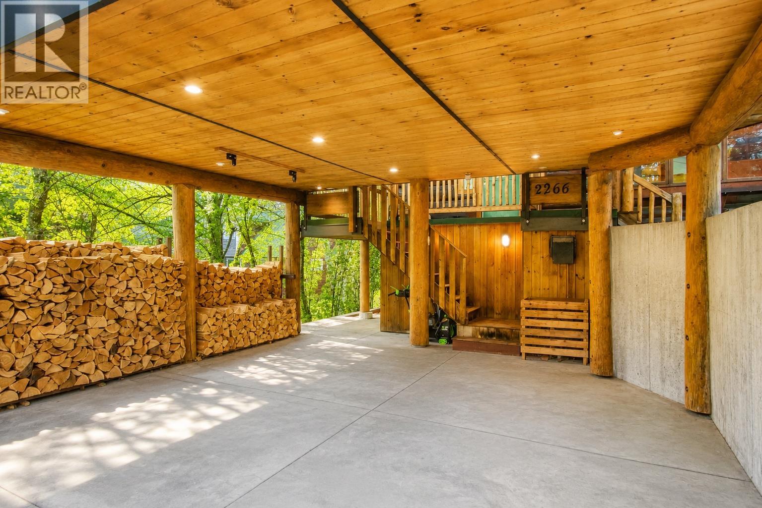 2266 Fifth Avenue, Rossland, British Columbia  V0G 1Y0 - Photo 51 - 10395675