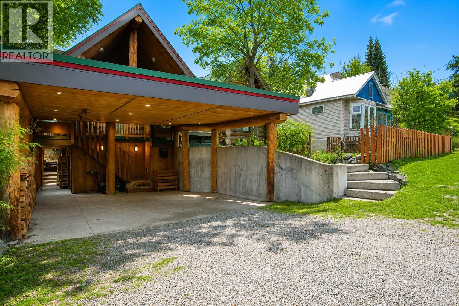 2266 Fifth Avenue, Rossland, British Columbia  V0G 1Y0 - Photo 58 - 10395675