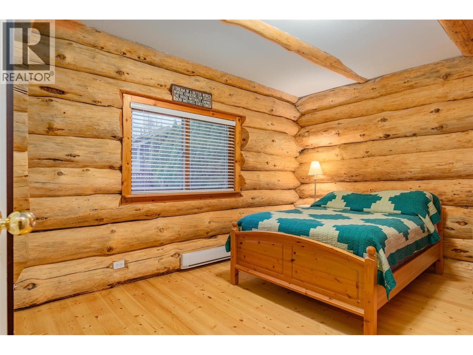 2266 Fifth Avenue, Rossland, British Columbia  V0G 1Y0 - Photo 18 - 10395675