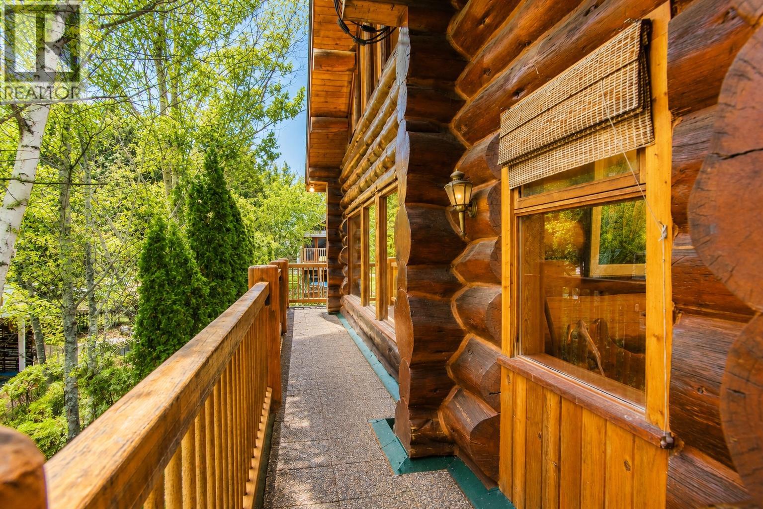 2266 Fifth Avenue, Rossland, British Columbia  V0G 1Y0 - Photo 60 - 10395675