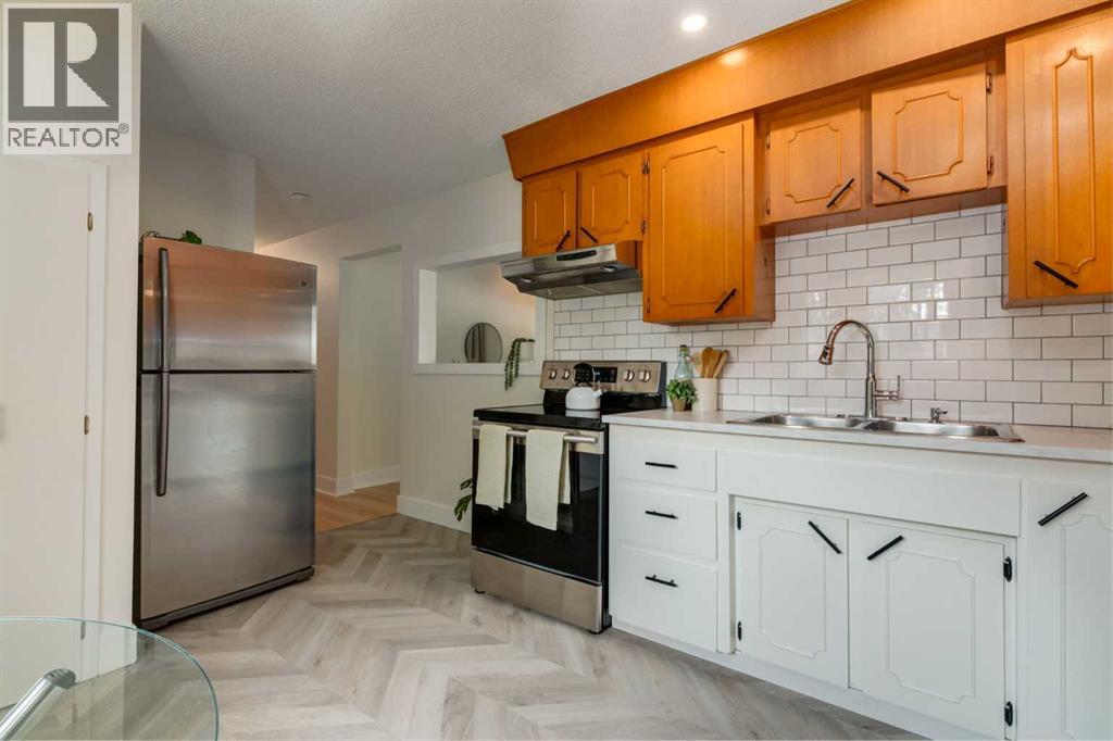 131 Thorncrest Road Nw, Calgary, Alberta  T2K 3B5 - Photo 8 - A2332054