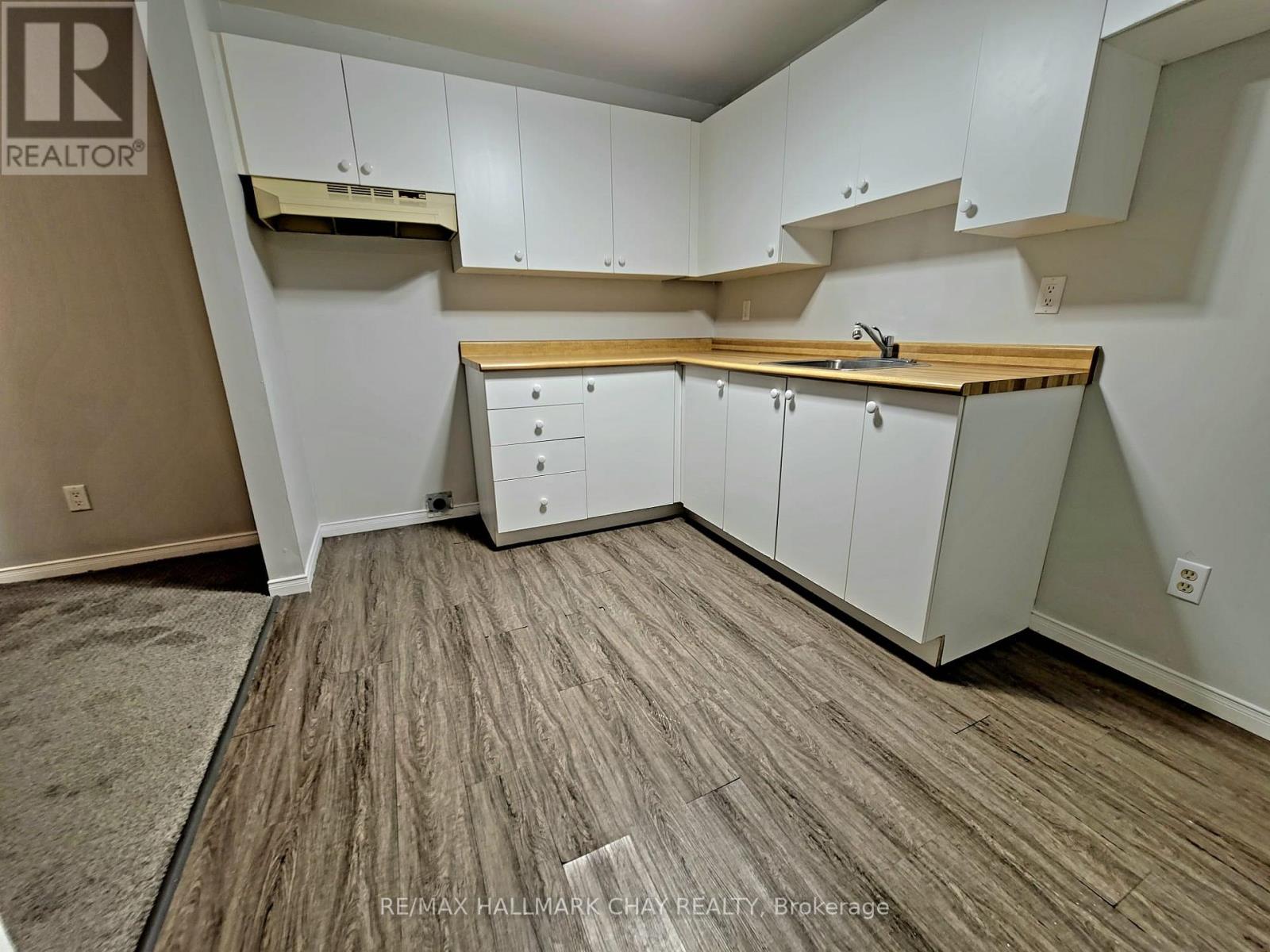30 Orwell Crescent, Barrie, Ontario  L4N 6M6 - Photo 23 - S13617246